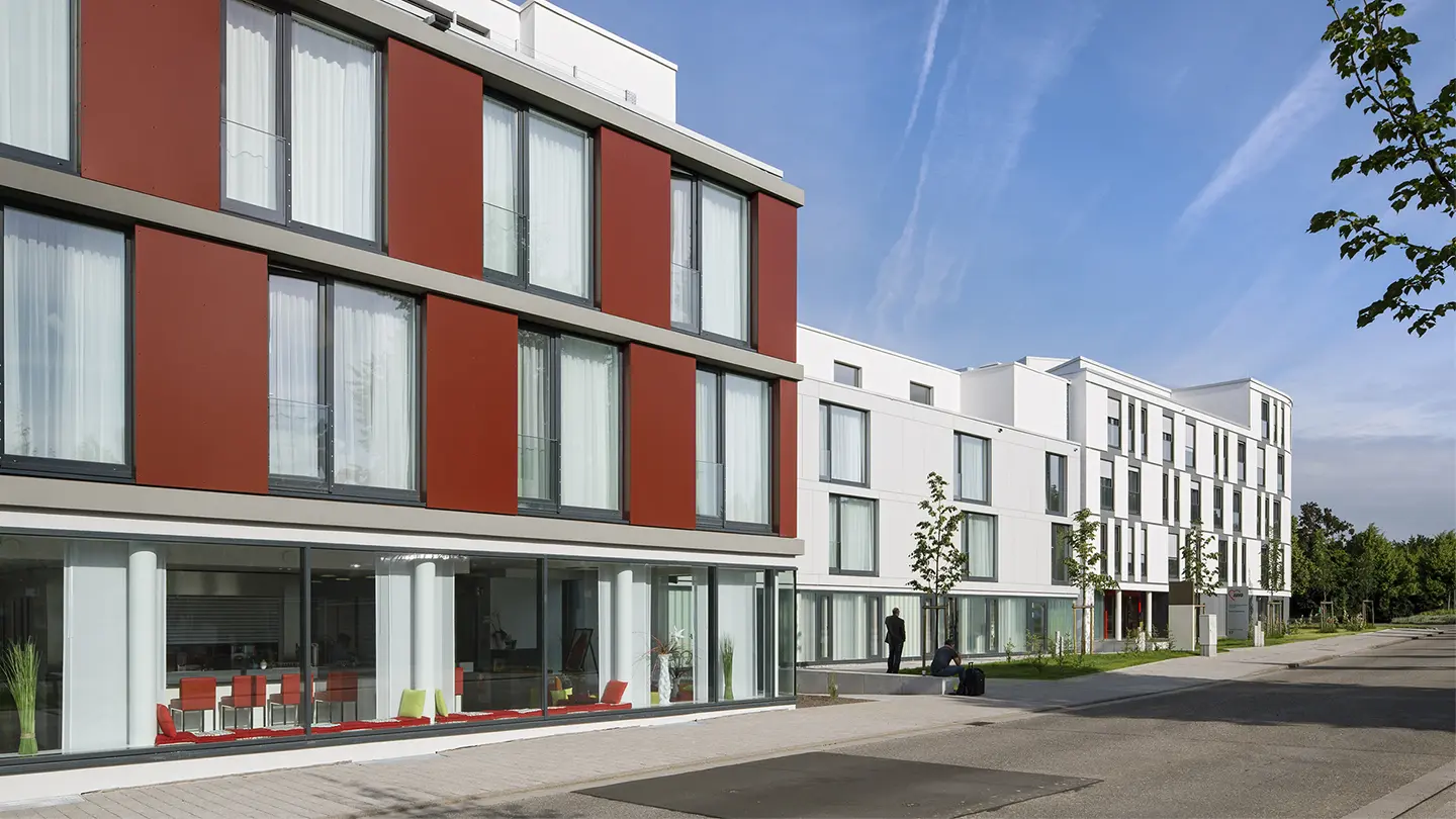 weisenburger-Hotelbau-Karlsruhe Außenansicht ibis Hotel im Stadtteil Karlsruhe